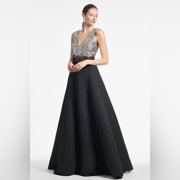 Sachin + Babi Dresses & Skirts - Sachin & Babi Caterina Gown Sz 2